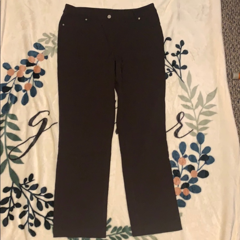 ☀️Stretchy straight leg pants